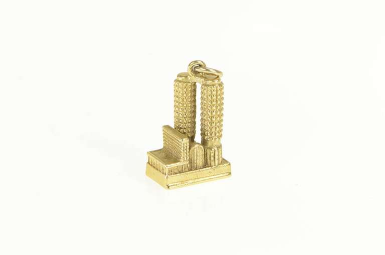 14K Yellow Gold 3D Marina City Chicago Illinois Building Charm/Pendant