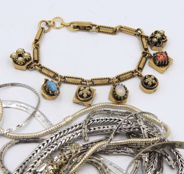 Group Lot of Costume Chains