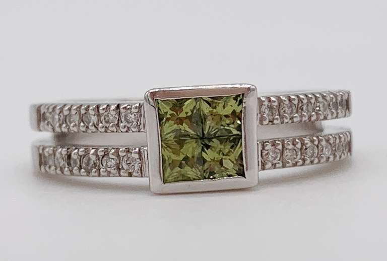 14kt Solid White Gold, Green Tourmaline, & Diamond Ring