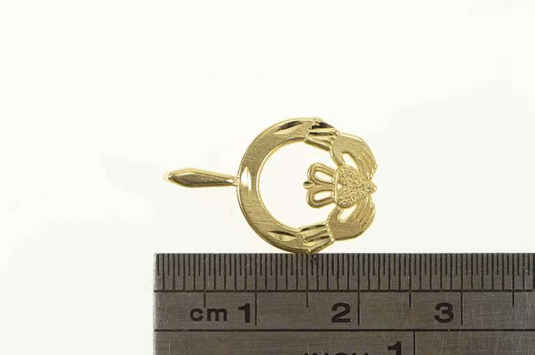 14K Yellow Gold Claddagh Traditional Celtic Irish Loyalty Pendant