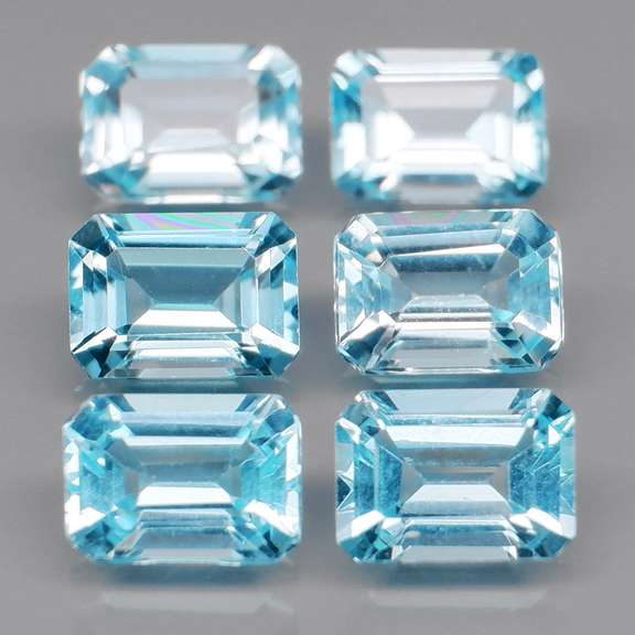 Simply brilliant 7.72ct sky blue Topaz set