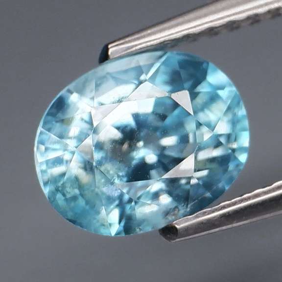 Tremendous 2.33ct baby blue Zircon