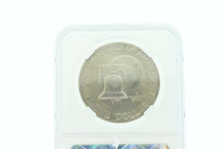 Vintage One Dollar US Coin (1976)