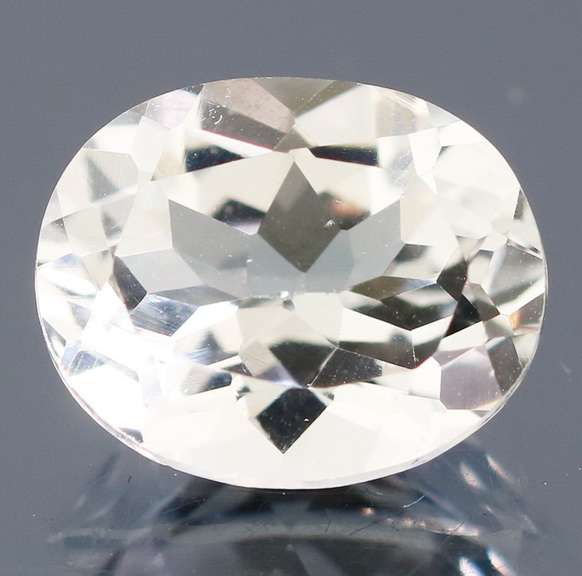Brilliant 4.59ct diamond white Topaz