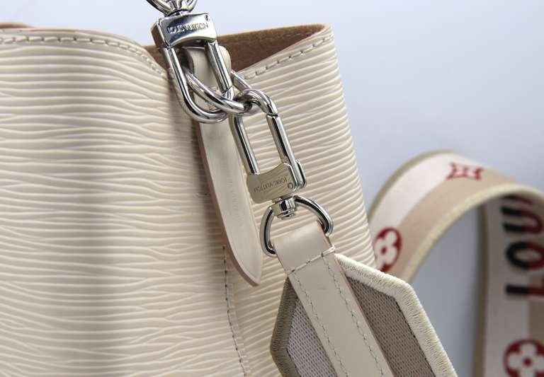 Louis Vuitton NeoNeo Handbag Epi Leather with Logo Jacquard Strap BB