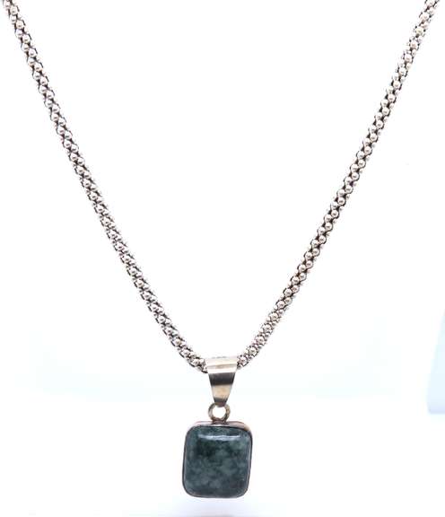Vintage 925 Sterling Silver Malachite Pendant on Popcorn Chain Necklace