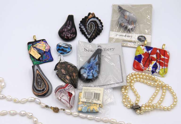 Group Lot of Miscellaneous Costume Jewelry