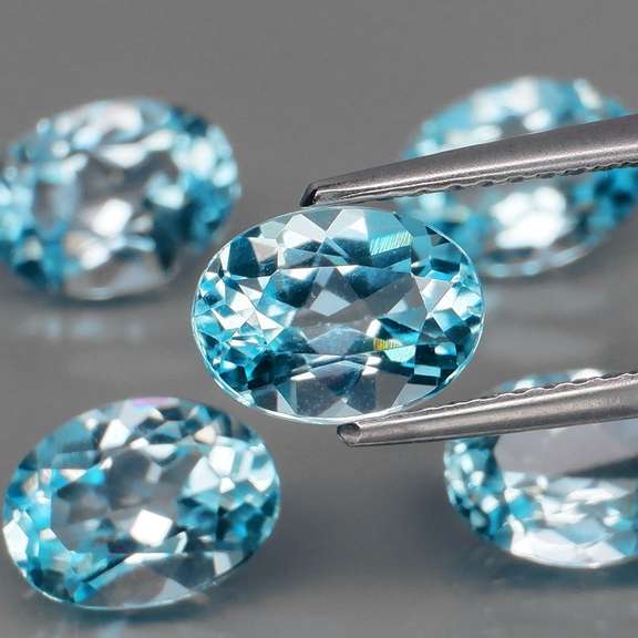 Matched! 5 piece 7.15ct full fire sky blue Topaz set