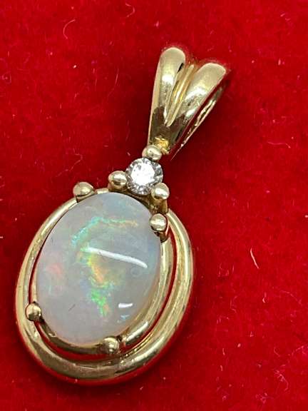 14K YELLOW GOLD OPAL AND DIAMOND PENDANT