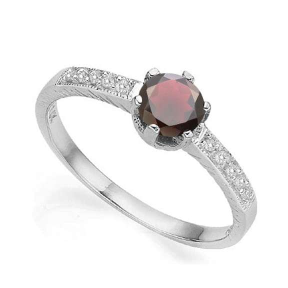 2/3CT GARNET SILVER RING