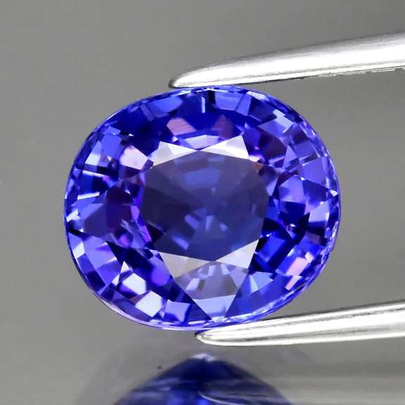 Exceptional blue violet 1.94ct VVS Tanzanite