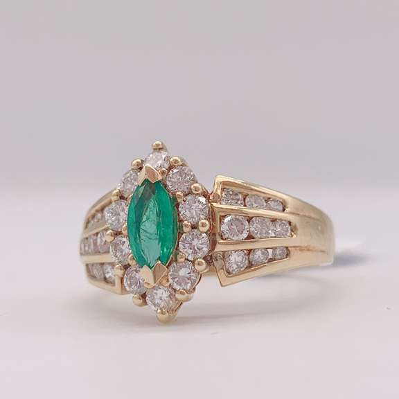 18kt Solid Yellow Gold, Emerald, and Diamond Ring
