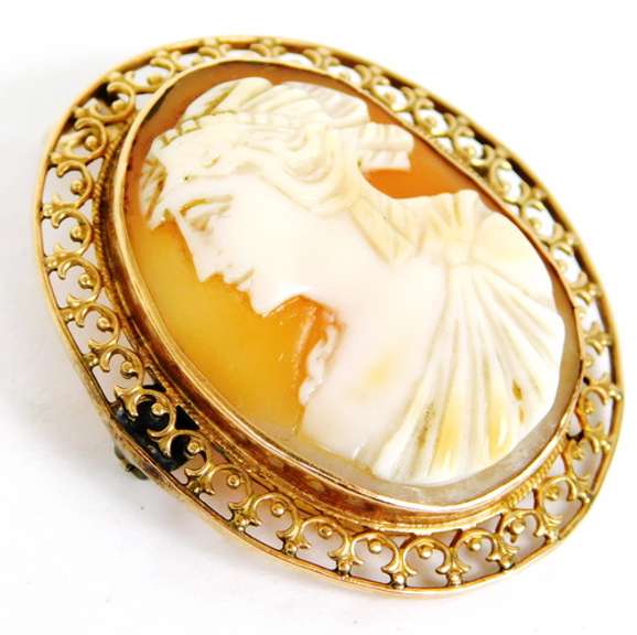 Antique Large 10K Gold Cameo Pin/Pendant