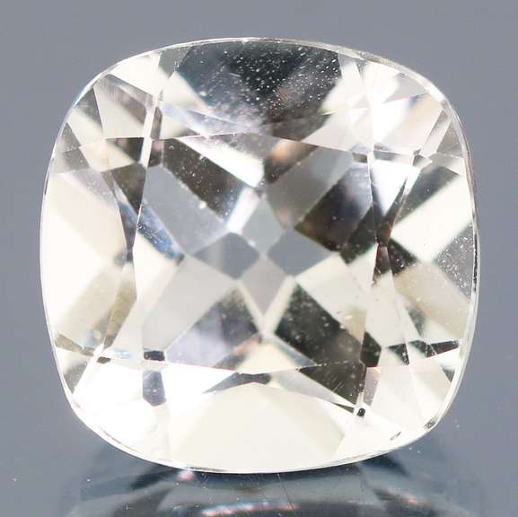 Tremendous 8.56ct diamond white Topaz