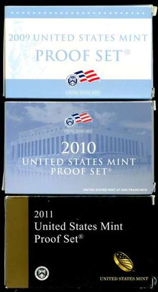 Run of 3 Modern US Mint Sets: 2007-2009