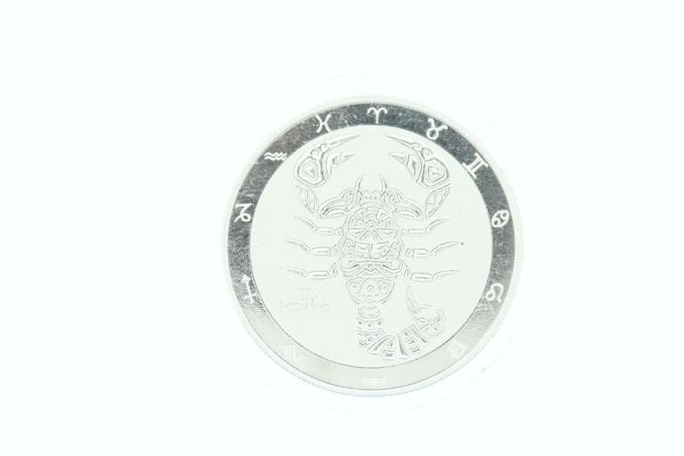 Tokelau Queen Elizabeth 5 Dollar Silver Coin with Scorpio Insignia