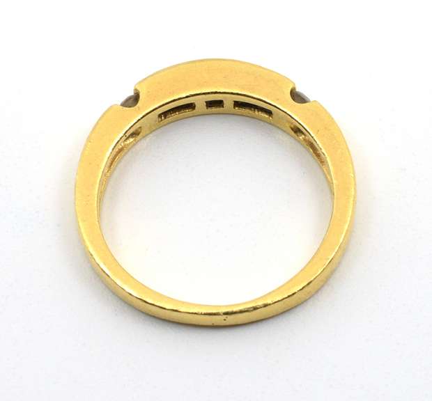 Versatile Estate 18k Sapphire & Diamond Band