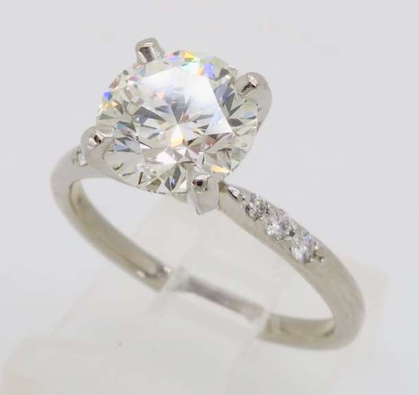GIA Certified 1.57CT Diamond Set in Platinum