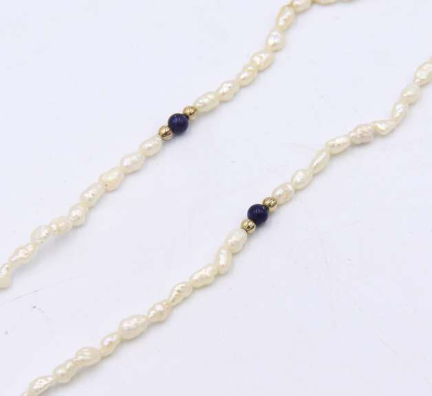 Group Lot of 6 Pearl Strands
