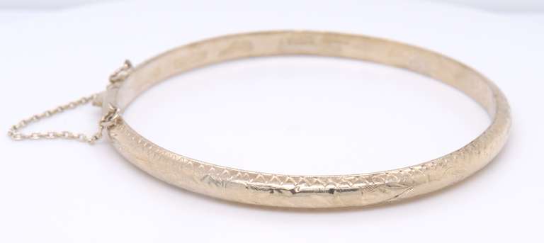 Vintage 925 Sterling silver Signed Bangle Bracelet