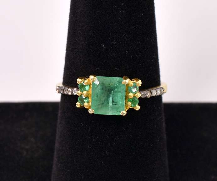 Brilliant 1.34CTW Emerald & 0.08CTW Diamond Ring in Gold Plated Sterling Silver