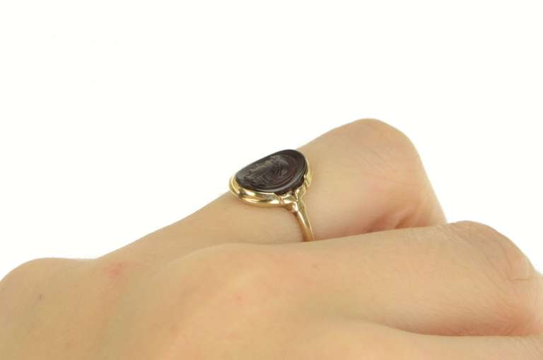 10K Yellow Gold Victorian Carved Carnelian Intaglio Statement Ring