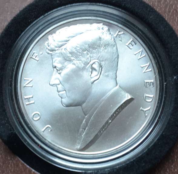 2015 JFK Coin & Chronicle Set