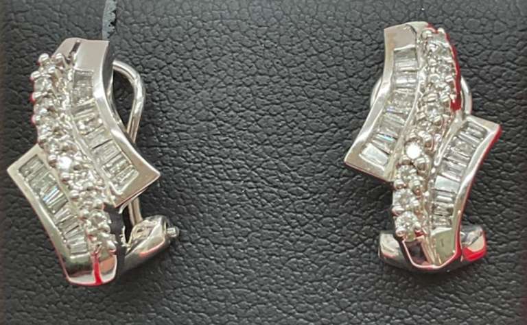 14K WHITE GOLD AND DIAMOND EARRINGS