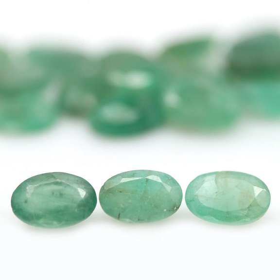 Large 8.32ct 20 piece Zambian Emerald parcel