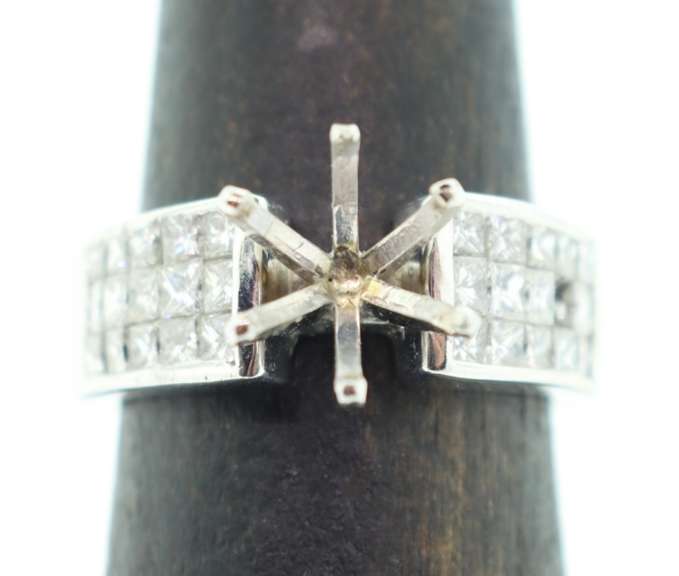 14kt Solid White Gold & Diamond Semi-Mount Ring Setting