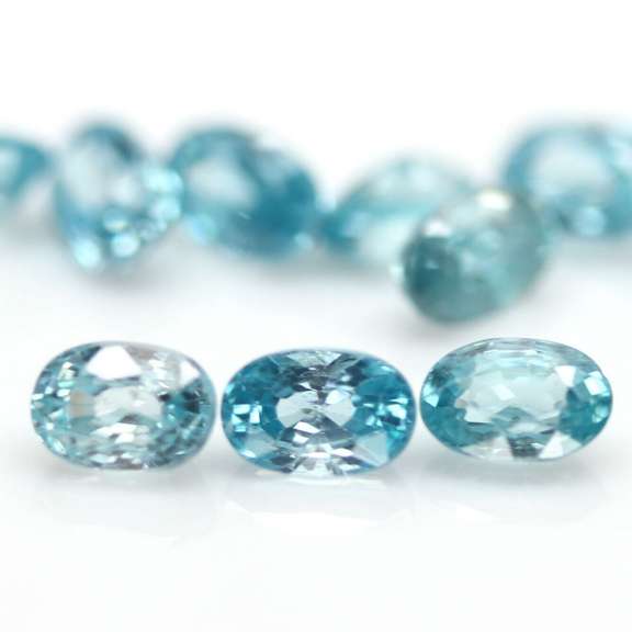 Brilliant 8.71ct Swiss blue Zircon set
