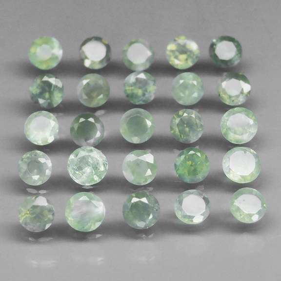 Outstanding 1.45ct hunter green Alexandrite set