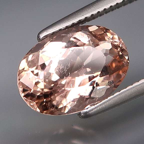 Top color 1.92ct high fire pink Tourmaline