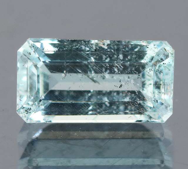 Unique! 3.59ct untreated platinum blue Aquamarine
