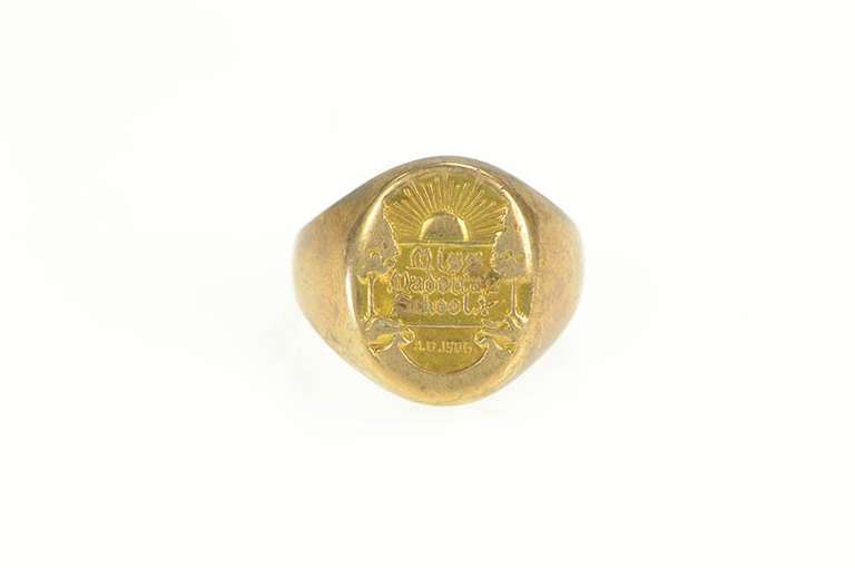 14K Yellow Gold 1913 Miss Madeira School McLean Class Ring