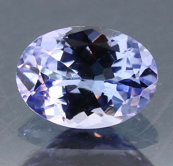 Amazing 1.03ct oval cut Tanzanite