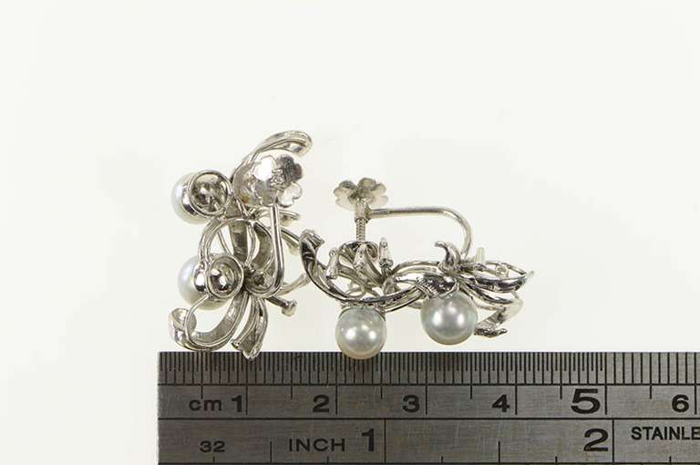 18K White Gold 1950's Light Blue Pearl Swirl Screw Back Earrings