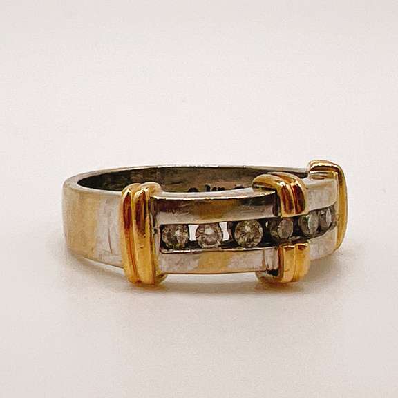 14kt Solid Gold & Diamond Band Ring