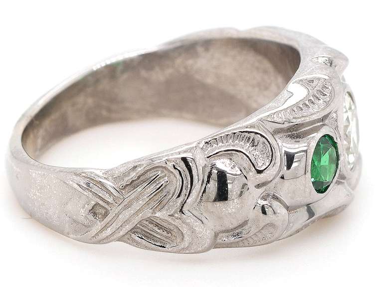 Vintage 18kt White Gold old European cut Diamond and Tsavorite Garnet Ring