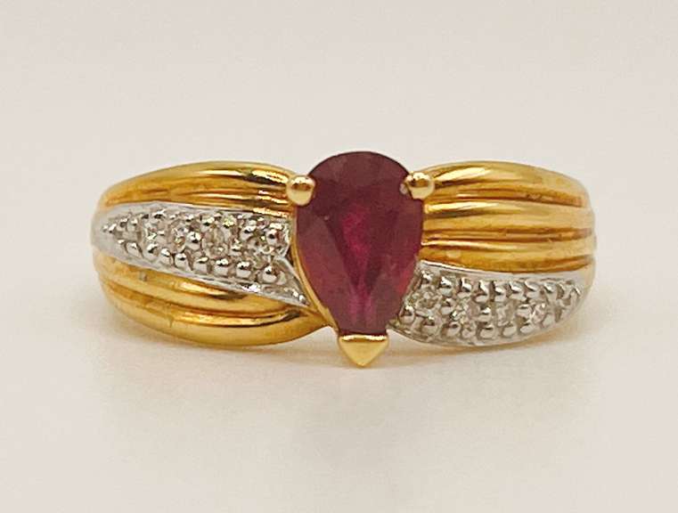 18kt Solid Yellow Gold, Ruby, and Diamond Band Ring