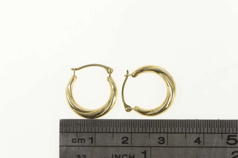 14K Yellow Gold Twist Design Puffy Hoop Simple 14.1mm Earrings