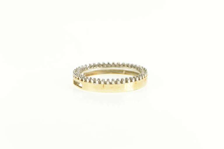 10K Yellow Gold 0.45 Ctw Diamond Round Circle Classic Pendant