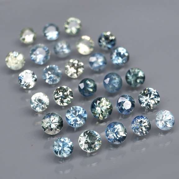 Heated only! 4.40ct diamond cut Australian Sapphire set