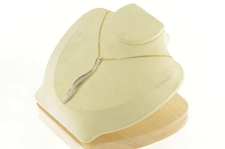 14K White Gold 0.92 Ctw Diamond Curvy Wave Drop Pendant
