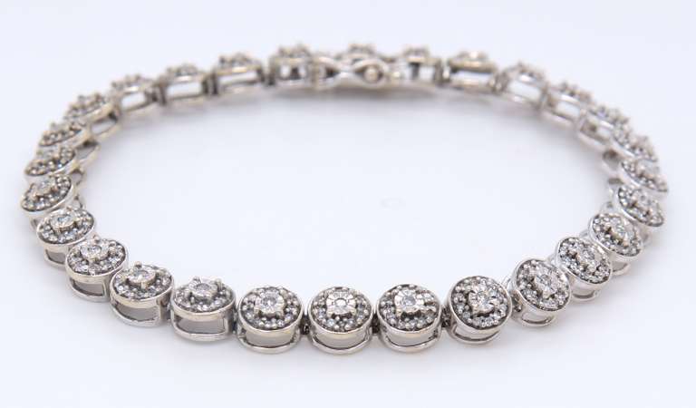Wonderful White Gold Illusion Set Diamond Tennis Bracelet