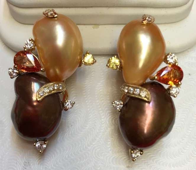 14K GOLD RING AND MATCHING EARRINGS