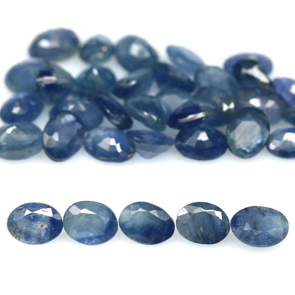 Heated! 7.96ct Royal blue Sapphire set from Madagascar