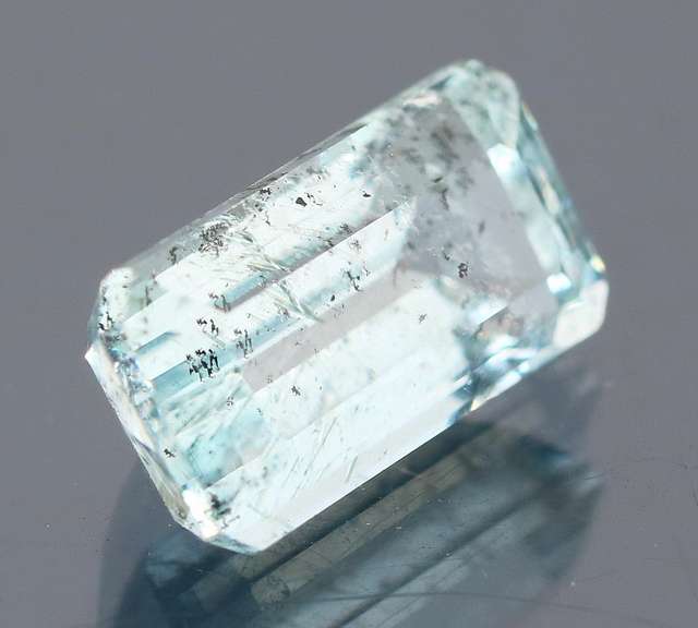 Unique! 3.59ct untreated platinum blue Aquamarine