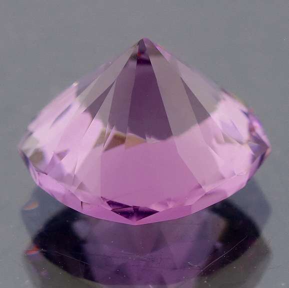 Splendid 4.39ct Portuguese cushion cut Bolivian Amethyst