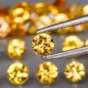 Glittering 2.77ct set of golden Songean Sapphires
